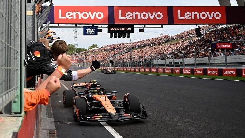 ������ ������ ������������ ������ ��� McLaren �� ����-��� �������