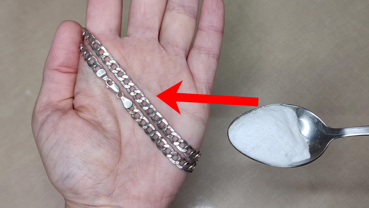 Как вернуть изделиям из серебра утраченный блеск простым способом