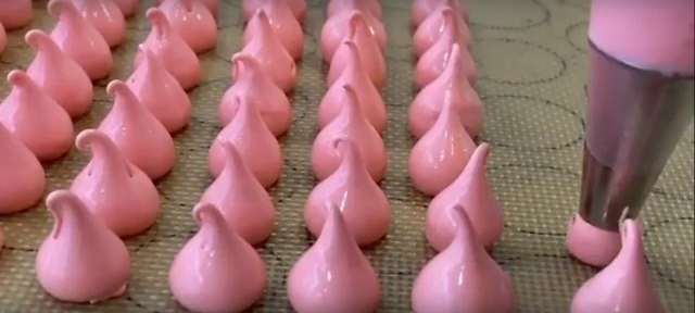 Ягодная меренга