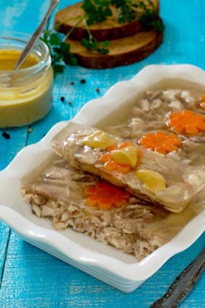 Кулинарный шедевр: вкусный куриный холодец для вашего стола