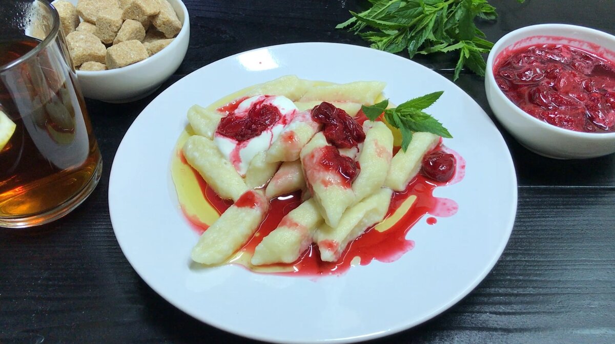 Ленивые вареники с творогом: вкус детства за считанные минуты