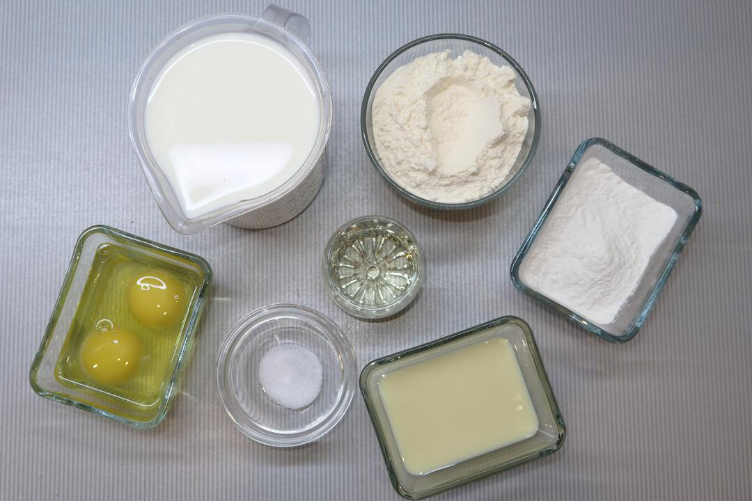 Тонкие блинчики на сгущенке: просто, быстро и очень вкусно