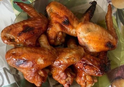 Как приготовить ароматные копченые куриные крылышки дома