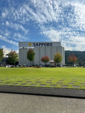 Путешествие в мир японского пива: как мы посетили завод Sapporo в Хита