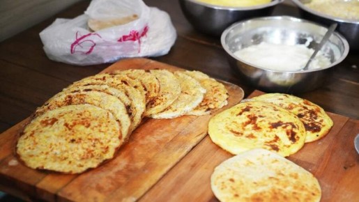 С Масленицей: веселые открытки и уникальные поздравления