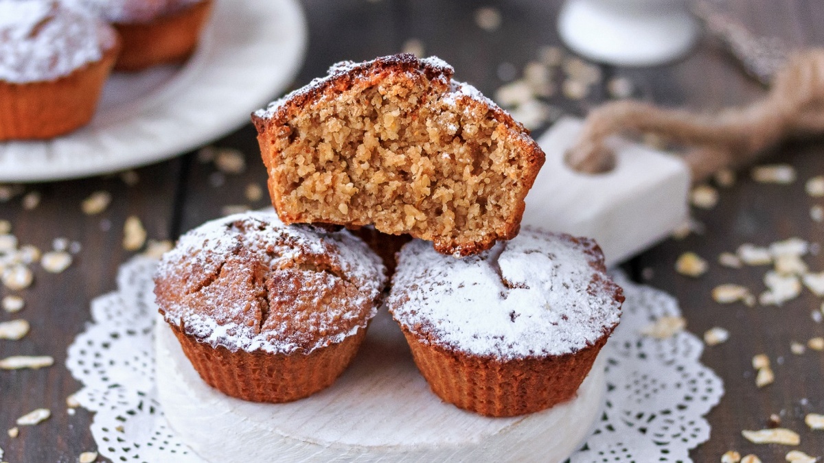 Необычные кексики с творогом и овсяными хлопьями для вашего завтрака