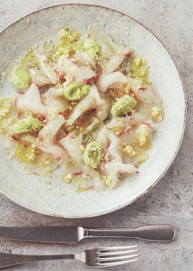 Легкое карпаччо из белой рыбы для гурманов