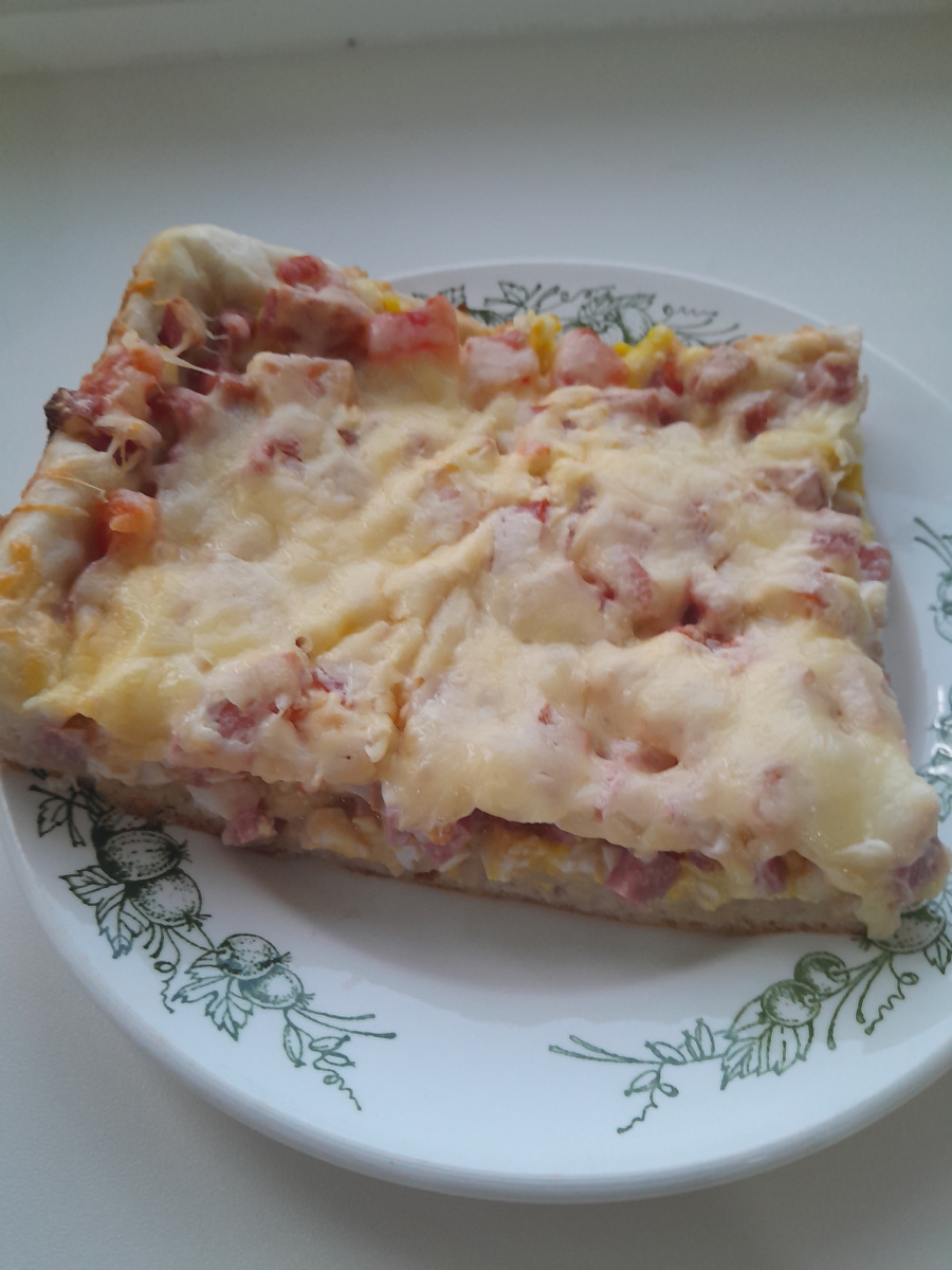 Пицца воспоминаний: как приготовить домашний шедевр с колбасой и яйцом