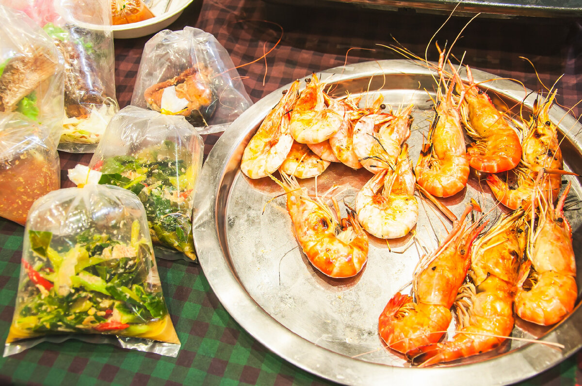 Невероятные креветки на гриле в лимонном маринаде