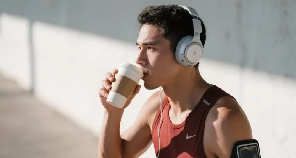 Кофе и ритмы музыки: как стать быстрее и эффективнее на тренировках