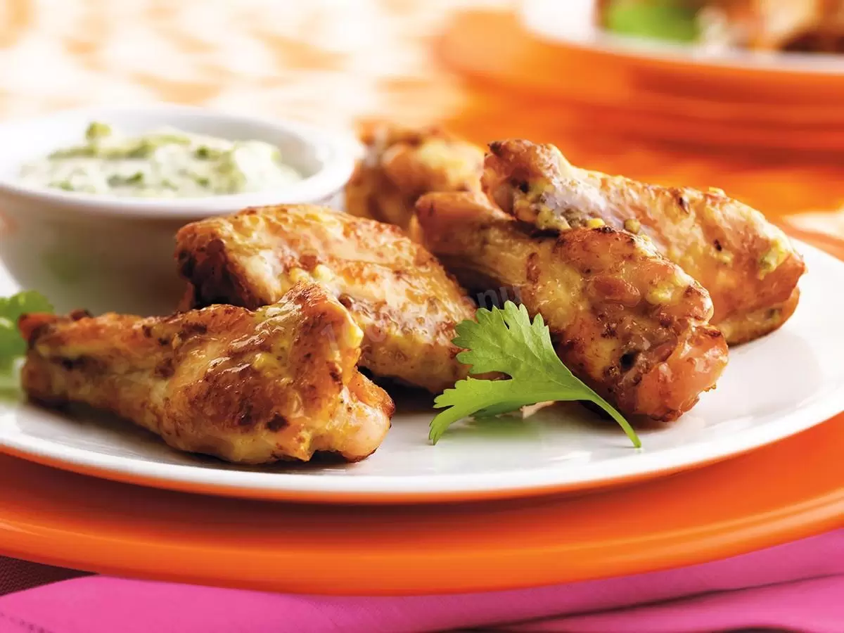 Идеальные куриные крылышки: секреты изысканного вкуса и аппетитного внешнего вида