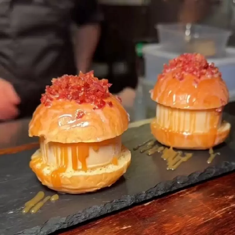 Фастфуд на новом уровне: омакасе в бургер-баре