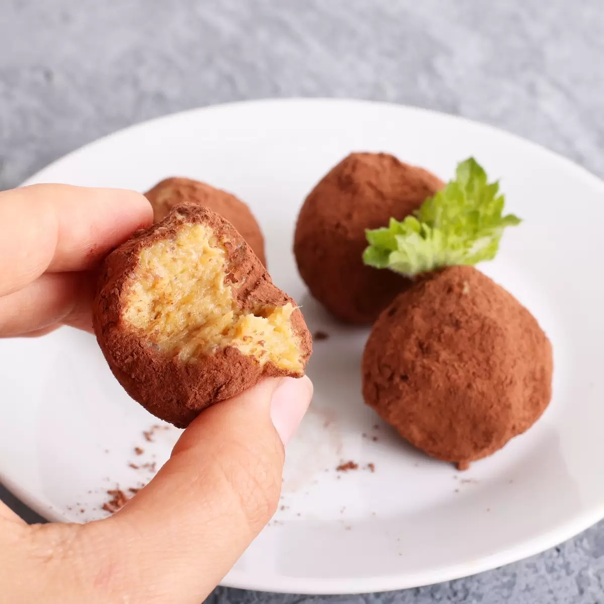 Вкусные конфеты из нута: простой рецепт для сладкоежек