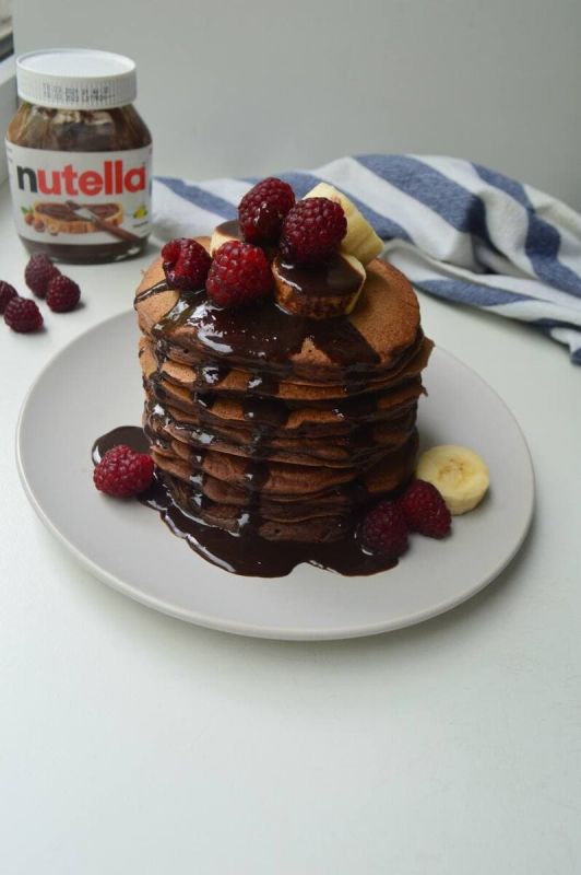 Шоколадные pancakes: идеальный завтрак для сладкоежек