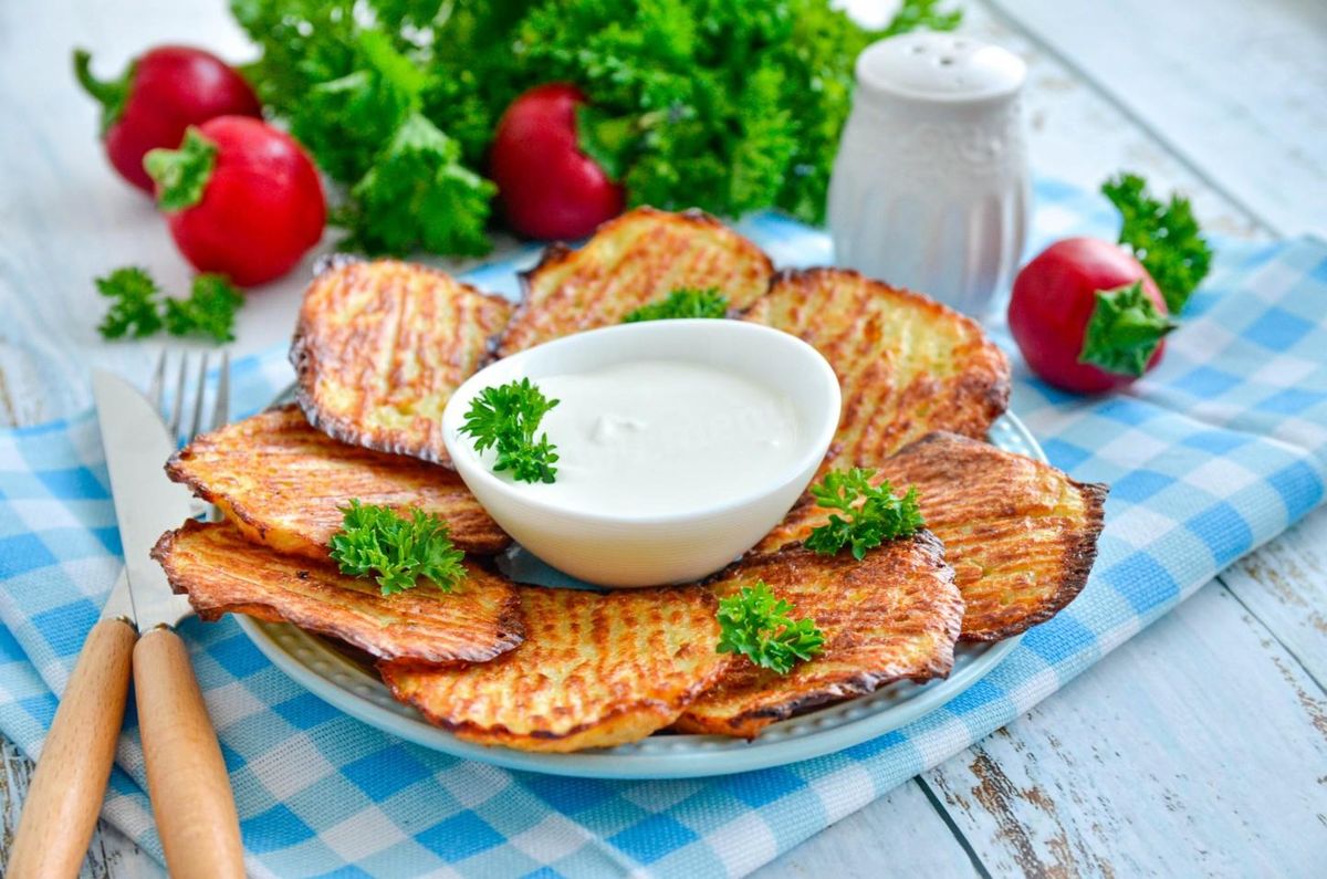 Драники по-белорусски: легкий и вкусный способ приготовления в духовке