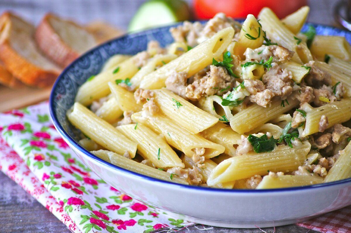 Макароны с фаршем: вкусный обед для всей семьи