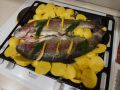 Четверг – рыбный день: как приготовить радужную форель с картофелем